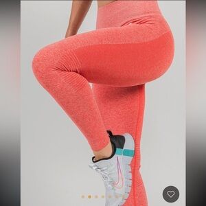 [Flag Nor Fail] NWT SEAMLESS TIGHTS - RED